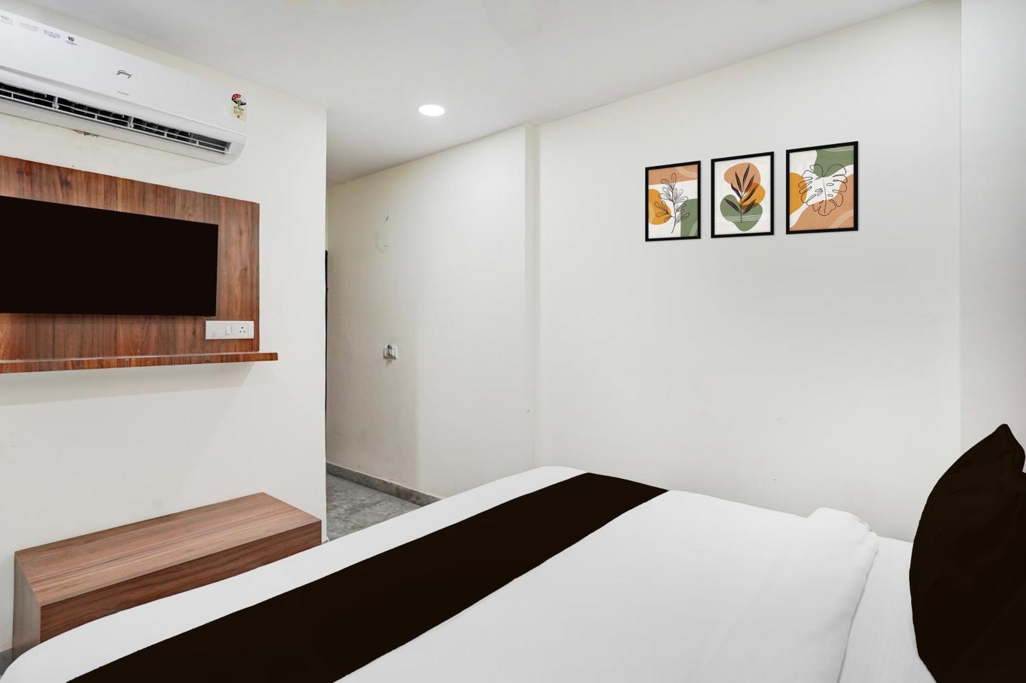 Hotel O Indirapuram Grand Ghaziabad Εξωτερικό φωτογραφία